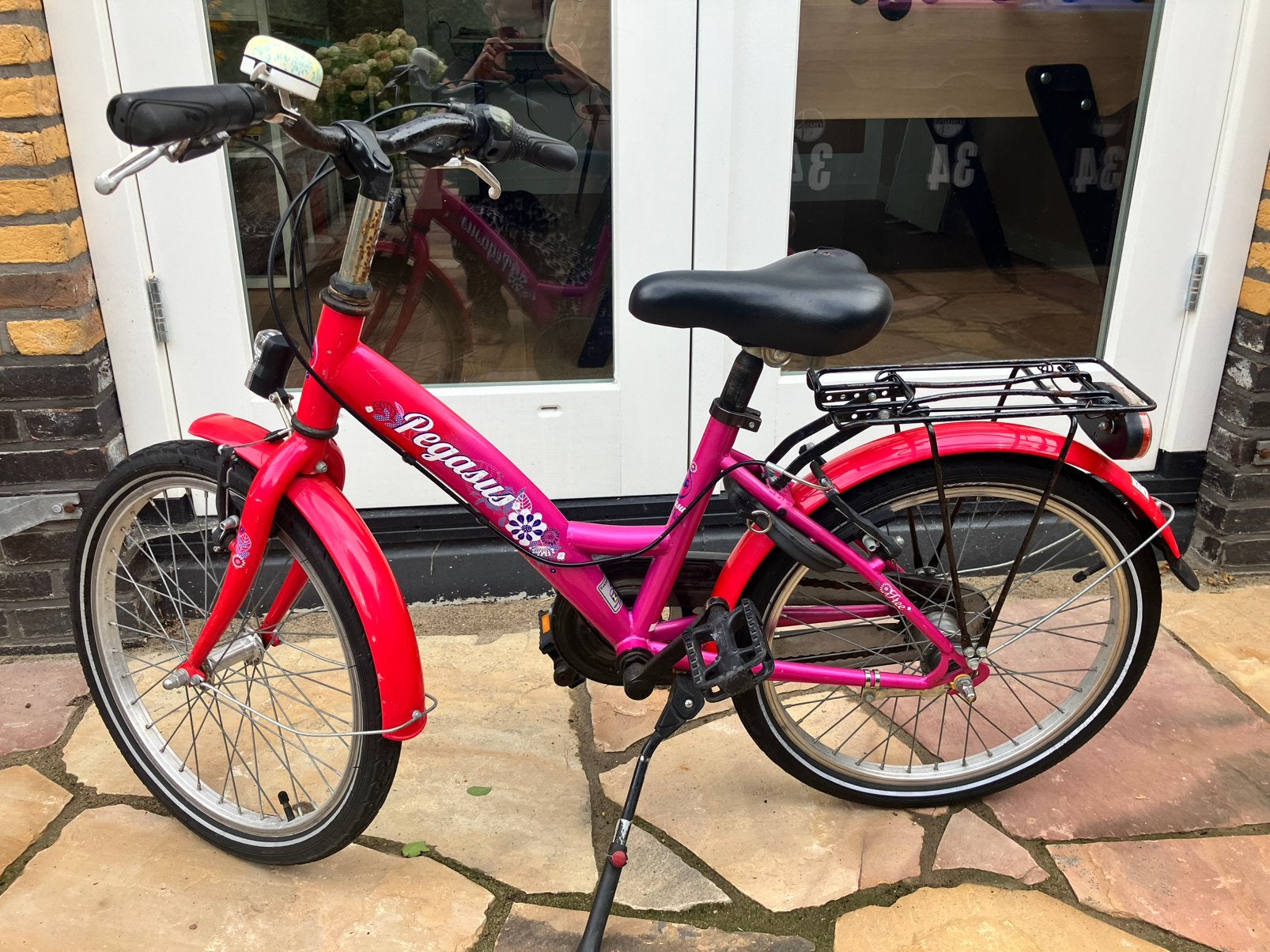 Meisjesfiets 20 inch, Fietsen en Brommers, Ophalen, Terugtraprem, Gebruikt, Versnellingen