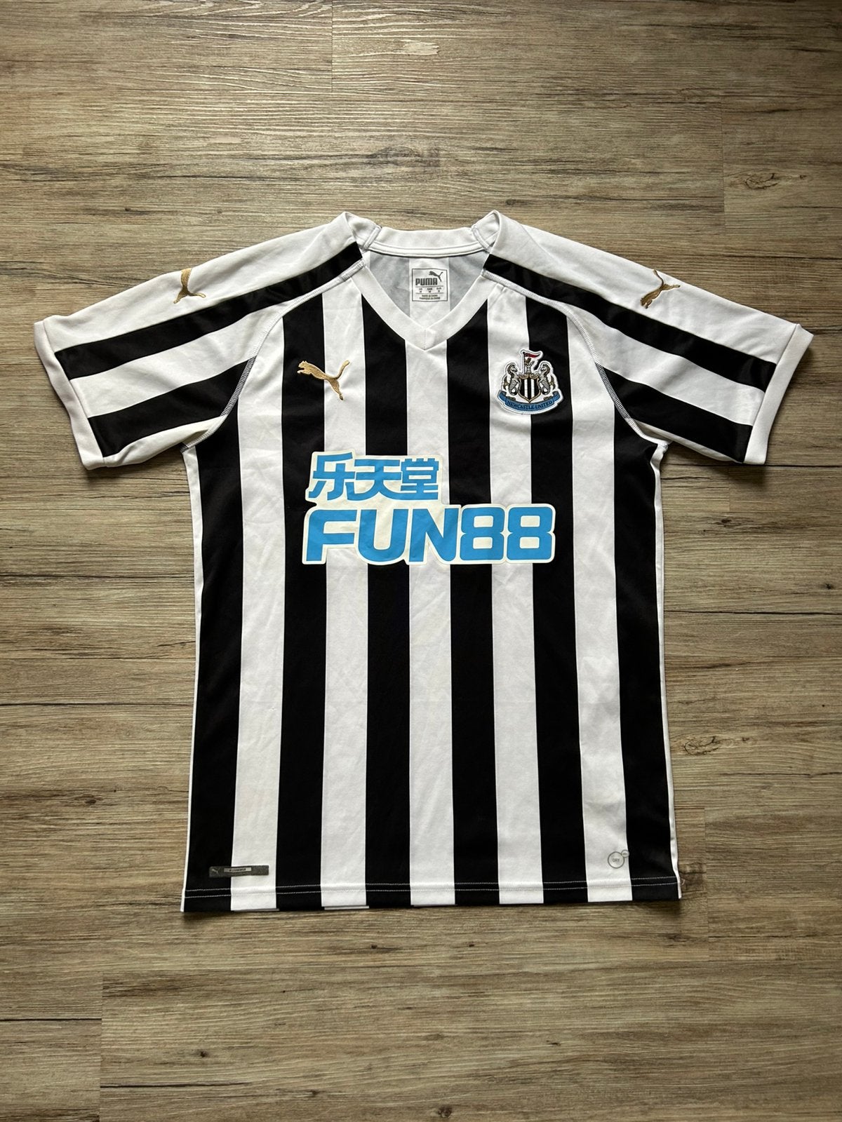 Origineel Newcastle United Thuisshirt 18/19 - Maat M, Maat M, Ophalen of Verzenden, Zo goed als nieuw, Shirt