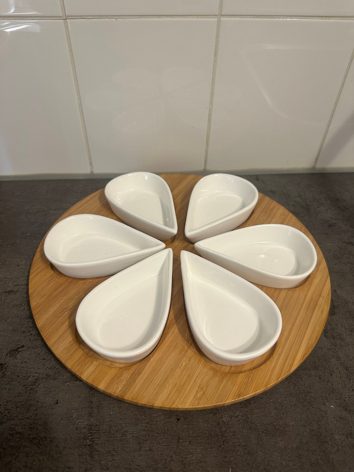 Dipschaaltjes set op bamboe dienblad, Overige merken, Keramiek, Ophalen of Verzenden, Modern