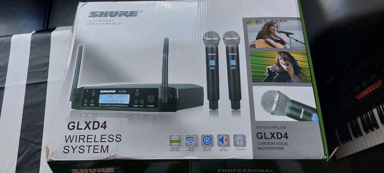 Shure GLXD4 Draadloos Microfoonsysteem met 2 Microfoons, Ophalen of Verzenden, Zo goed als nieuw, Zangmicrofoon, Draadloos
