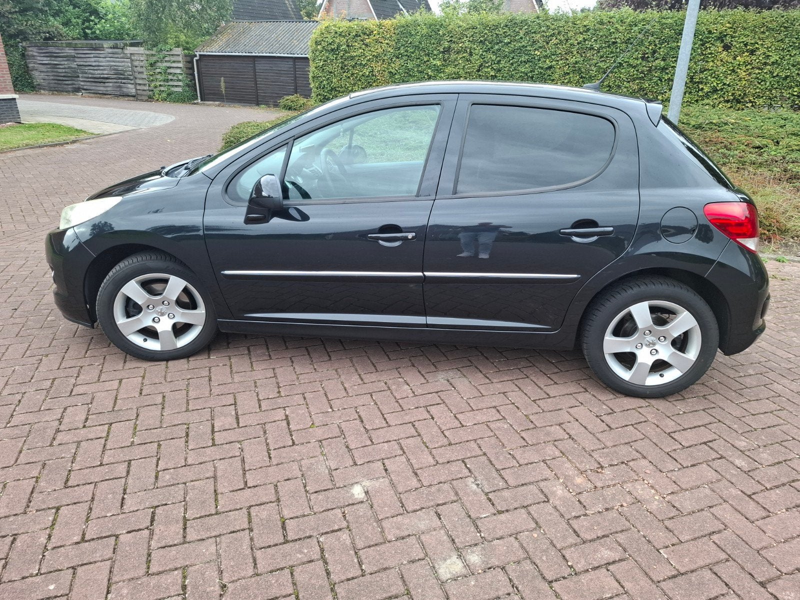 Peugeot 207 1.6 VTI XS 16V 5DRS 2011 Zwart, Voorwielaandrijving, Zwart, Origineel Nederlands, Handgeschakeld