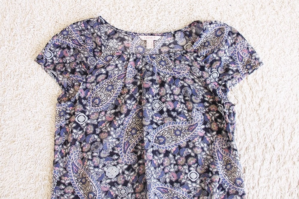 Esprit Bloemen Shirtje 611 (Maat 34) - 61 € 15,-, Meerkleurig, Nieuw, Ophalen of Verzenden, Korte mouw
