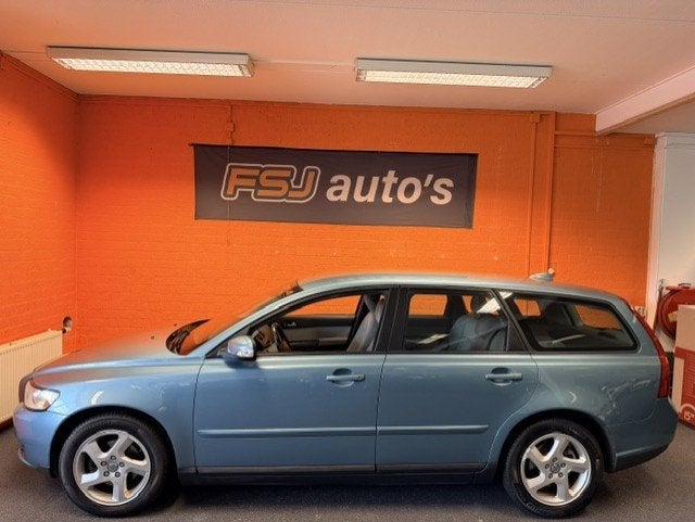 Volvo V50 1.8 / EDITION I / VELE OPTIES / COMPLEET ONDERHOUD, Auto's, Volvo, Voorwielaandrijving, 125 pk, Gebruikt, Beige