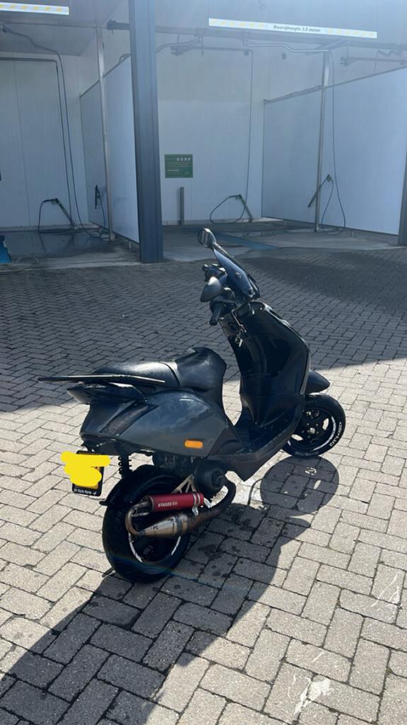 Piaggio Zip SP 70cc, Fietsen en Brommers, Scooters | Piaggio, Zo goed als nieuw, Zip, Benzine, Ophalen