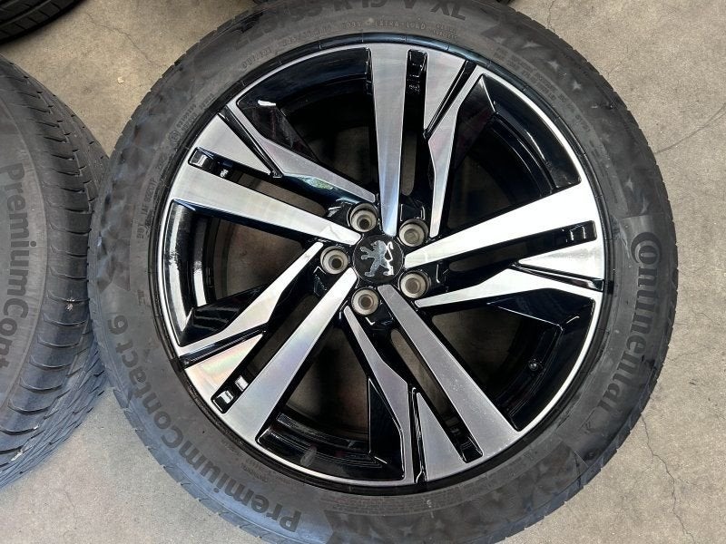 19 inch originele velgen + zomerbanden Peugeot 3008 | 5008, 19 inch, -, -, Banden en Velgen