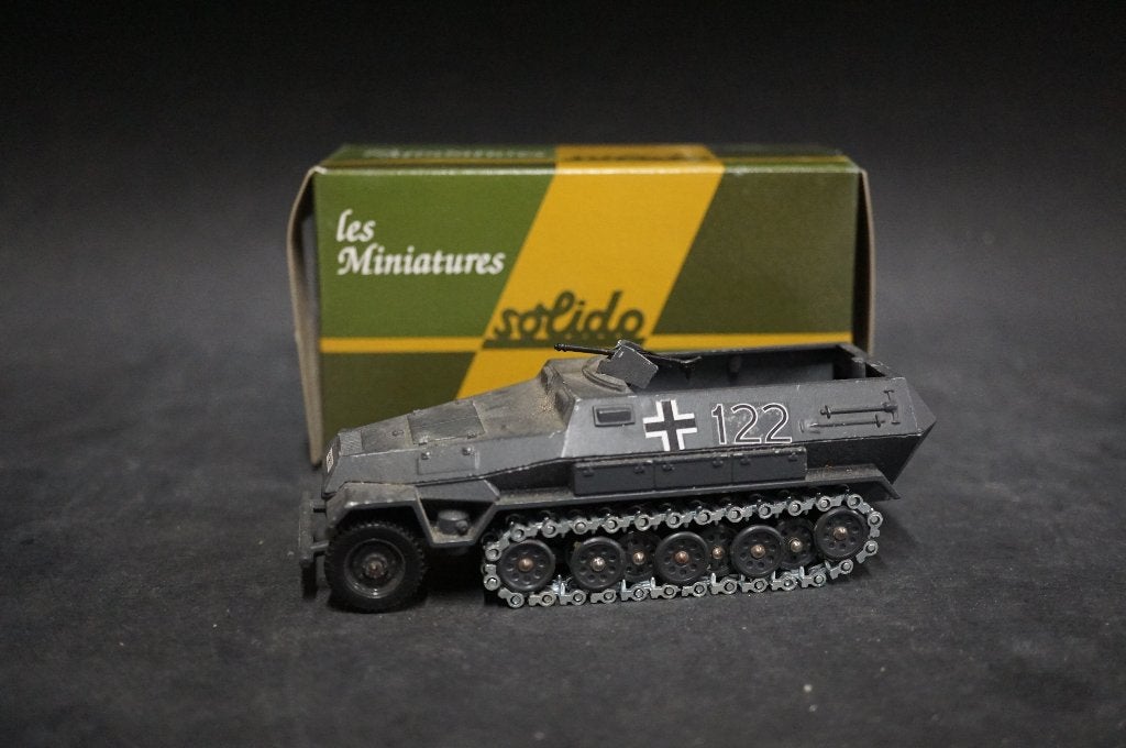 Solido Duitse Hanomag half track - 1/50 - TOP, Ophalen of Verzenden, Zo goed als nieuw, Bus of Vrachtwagen, Overige merken