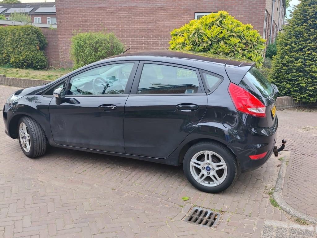 Ford Fiësta 1.25 44KW 5DR 2011 Zwart, Auto's, Ford, Particulier, Fiësta, Airbags, Airconditioning, Isofix, Lichtmetalen velgen