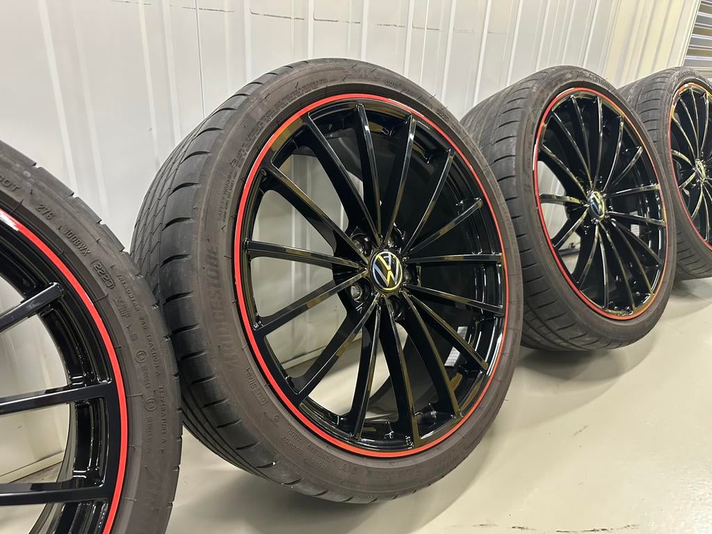 19'' VW Golf GTI Edition 45 Scottsdale 5H0601025AH Bridgesto, Auto-onderdelen, Banden en Velgen, 19 inch, Gebruikt, Banden en Velgen