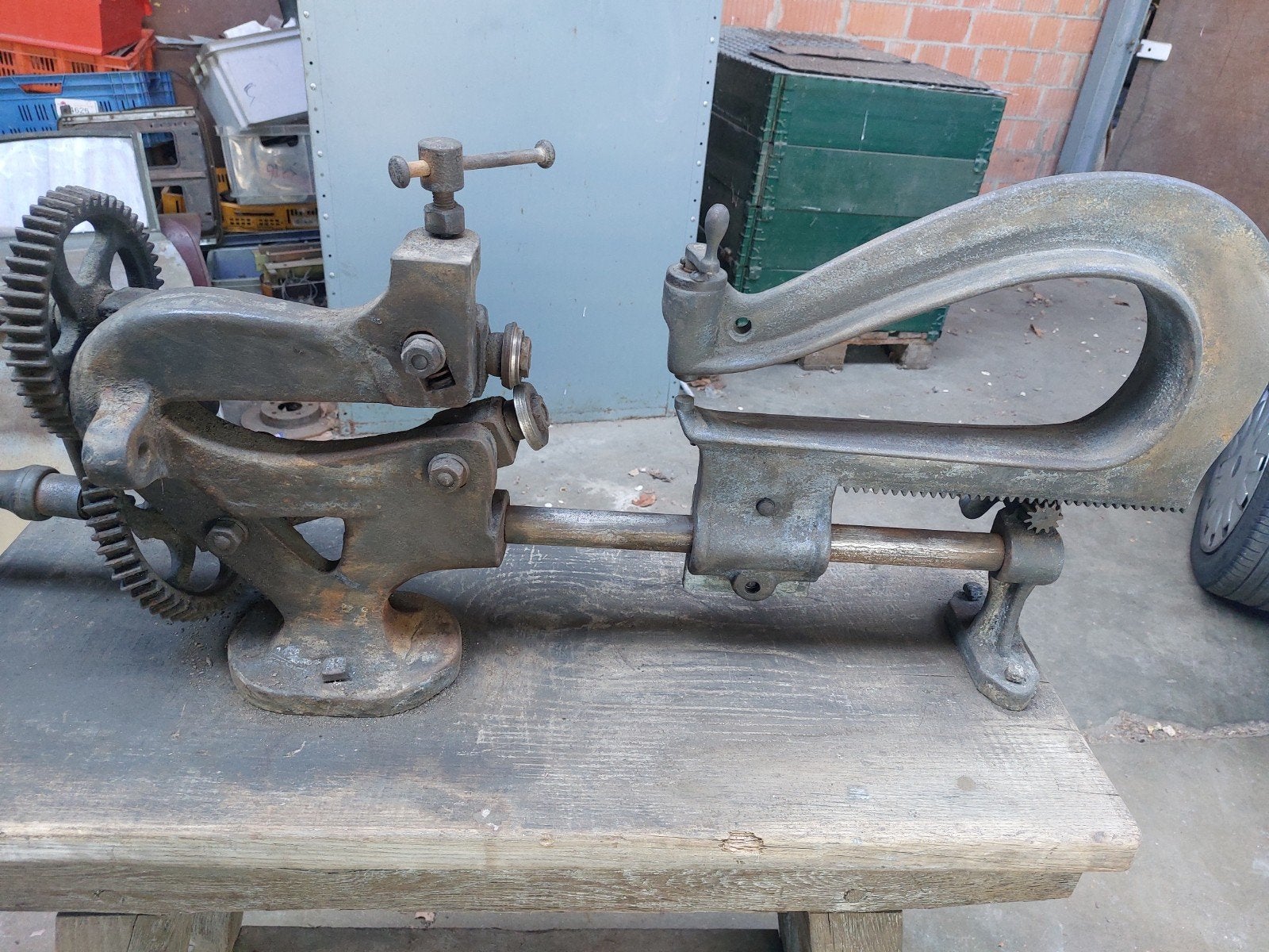 Kraalmachine zeldzame  schuurvonst, Ophalen