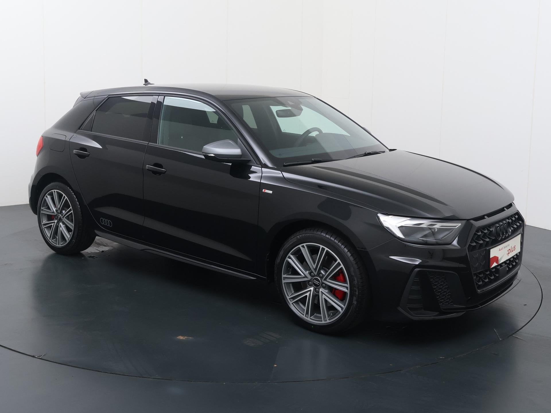 Audi A1 Sportback S line 40 TSFI | 207 PK | Automaat | Adapt, Auto's, Audi, 4 cilinders, Leder en Stof, Zwart, Bedrijf