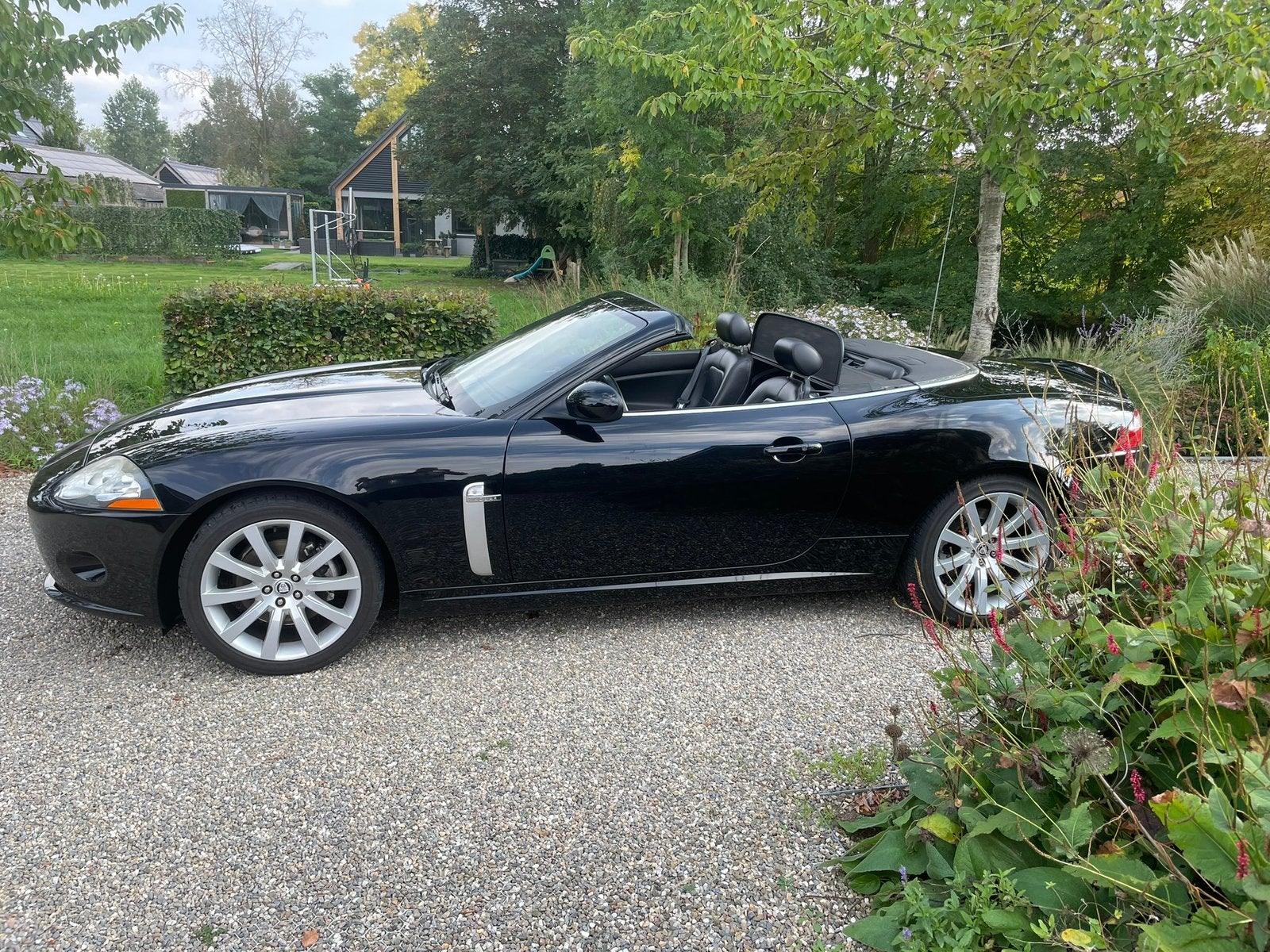 Jaguar XK 4.2 Convertible AUT 2006 Zwart, Auto's, Achterwielaandrijving, Cabriolet, Zwart, Leder