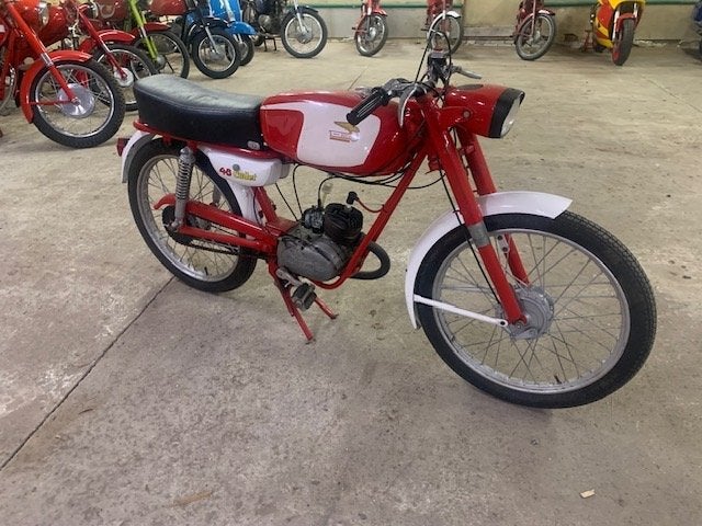 Ducati 48 Cadet Bromfiets -zeldzame Italiaanse Schoonheid, Info@ducati.com, Maximaal 45 km/u, Ophalen of Verzenden, Via Antonio Cavalieri Ducati, 3, 40132 Bologna BO, Italië