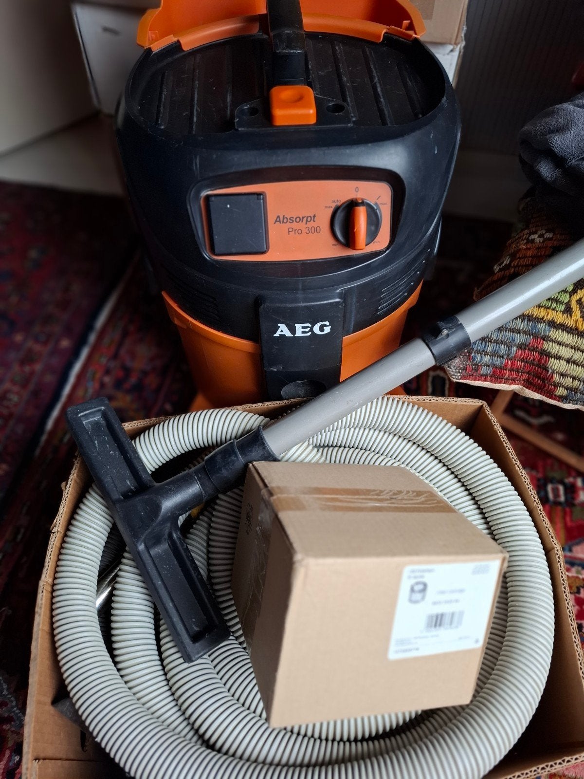AEG Powertools AP 300 ELCP Alleszuiger 1500W, Gebruikt, Industriële stofzuiger, Inclusief accessoires, Ophalen