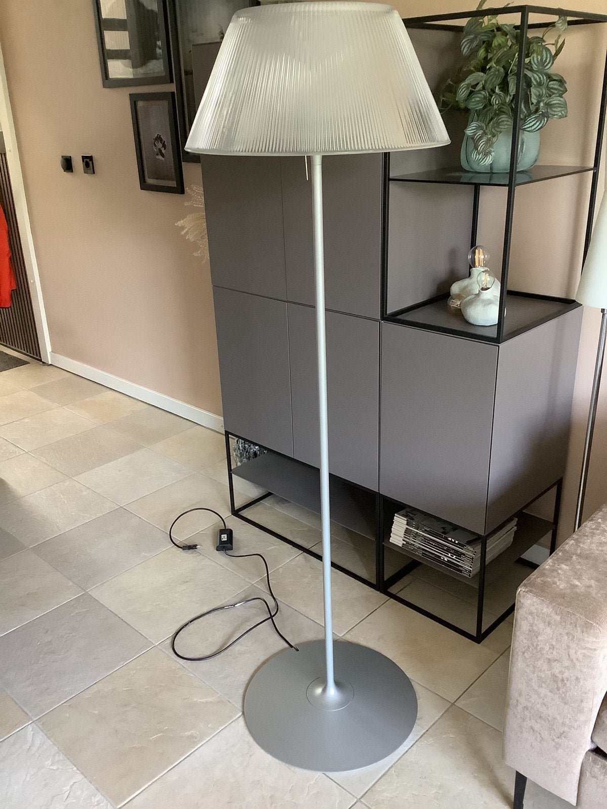 Flos Romeo Moon design Philippe Starck, Huis en Inrichting, Lampen | Vloerlampen, Zo goed als nieuw, Ophalen