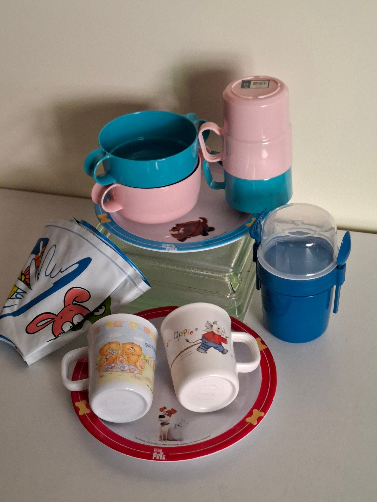 Camping kopjes,beker,bordjes set, Caravans en Kamperen, Kampeeraccessoires, Ophalen, Zo goed als nieuw