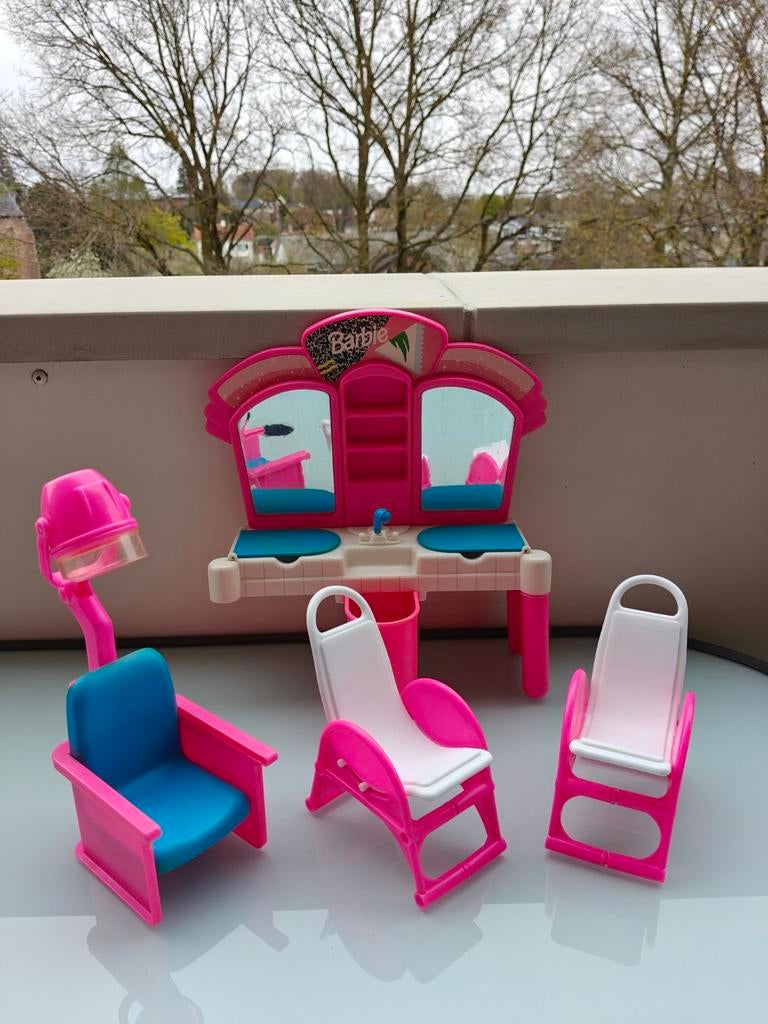 Barbie Kapsalon met stoelen, Ophalen of Verzenden, Barbie