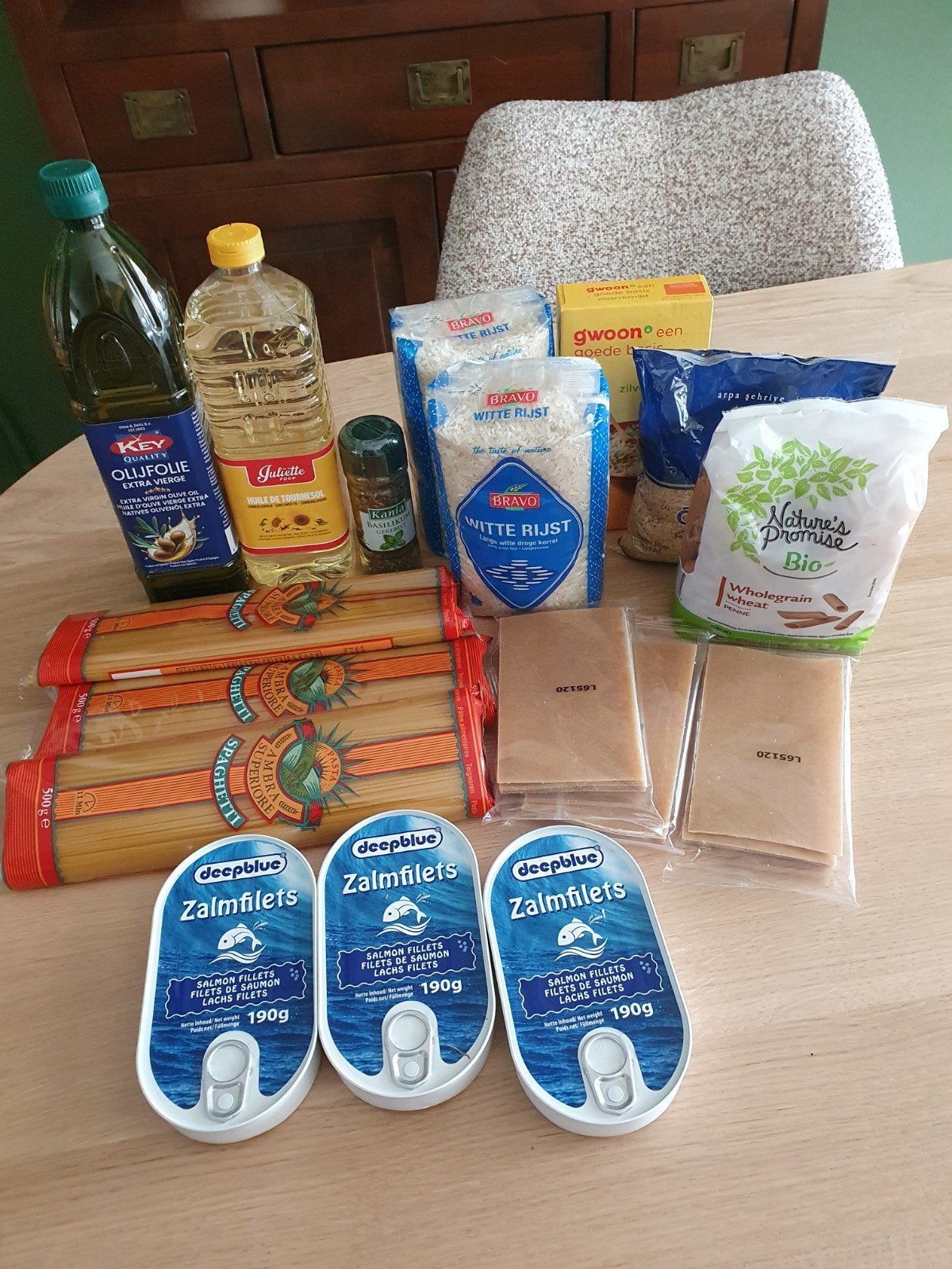 Deegwaren, olie, vis pakket, Ophalen of Verzenden