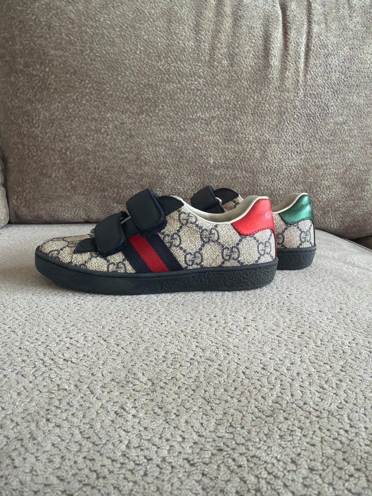Gucci kinderschoenen met klittenband origineel maatje 30, Ophalen, Gebruikt, Jongen of Meisje, Schoenen