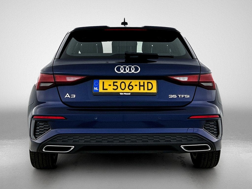 Audi A3 Sportback 35 TFSI S edition | Navigatie | Cruise con, Auto's, Audi, 12 maanden, 4 cilinders, Blauw, Leder en Stof
