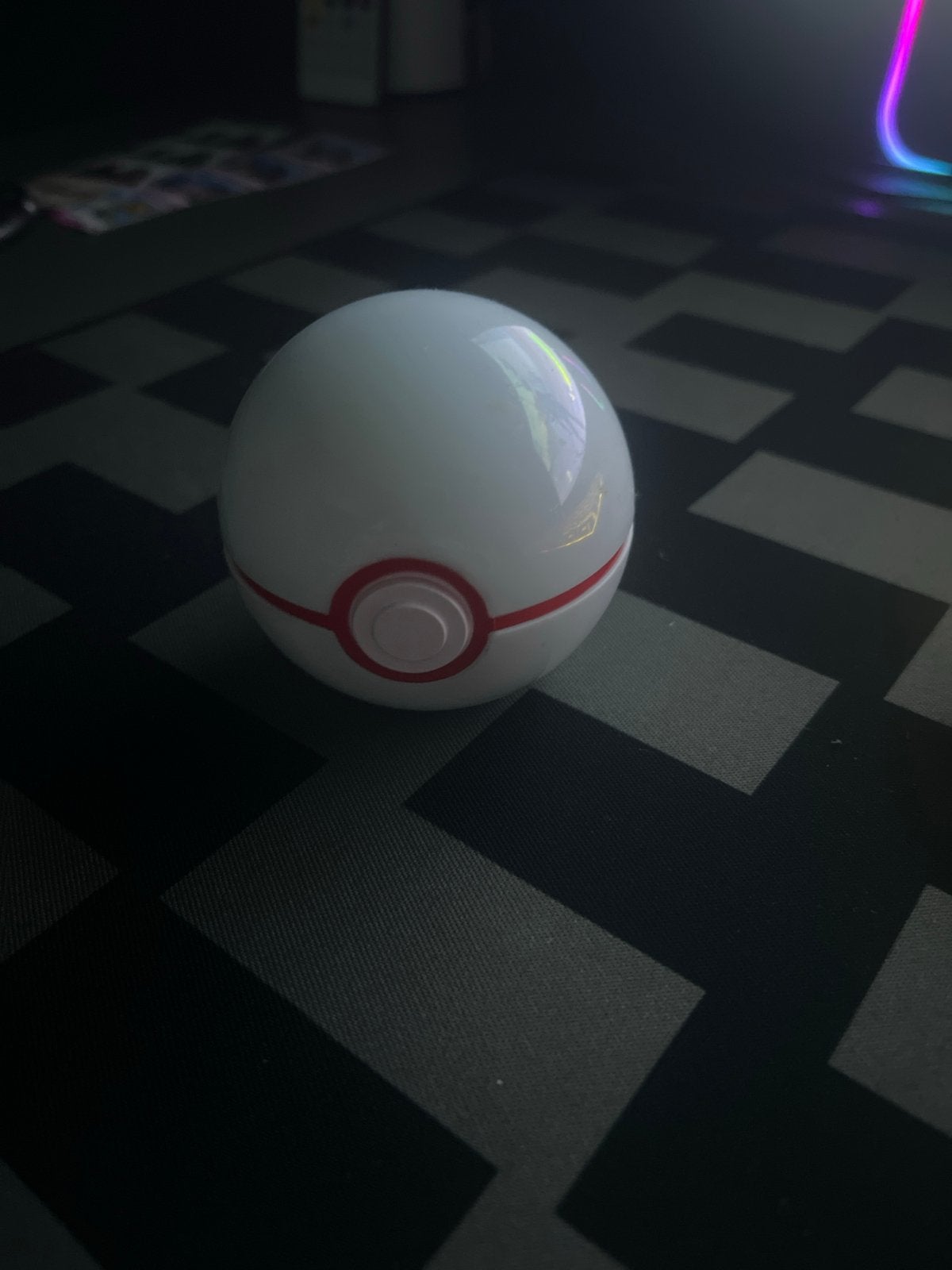 Pokémon Pokébal - Wit met rode band, Ophalen, Zo goed als nieuw, Overige typen
