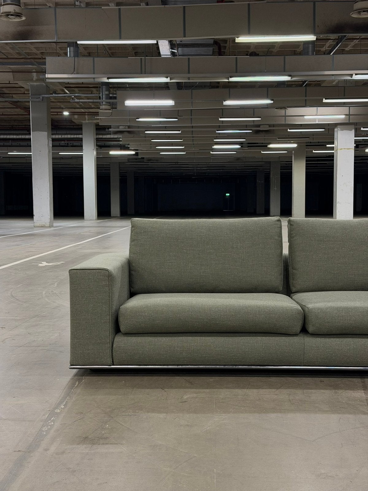 Minotti Hamilton | Linnen | NIEUWSTAAT + Garantie, 100 tot 125 cm, Overige materialen, Driepersoons, Ophalen of Verzenden