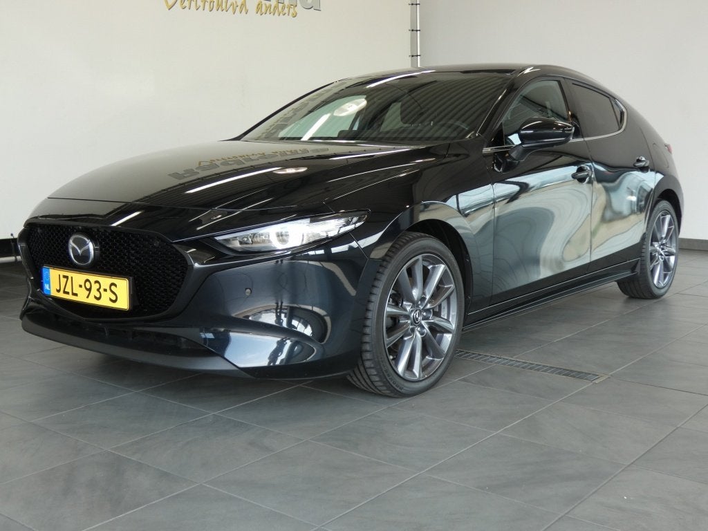Mazda 3 e skyactive-G 120 pk Bose sound , 360 camera, 18 inc, Auto's, Voorwielaandrijving, Stof, Gebruikt, 4 cilinders