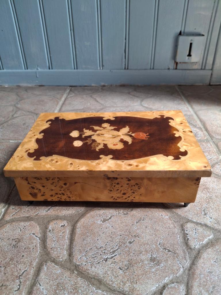 Vintage Franse houten muziekdoos/speeldoos in werkende staat, Antiek en Kunst, Ophalen of Verzenden