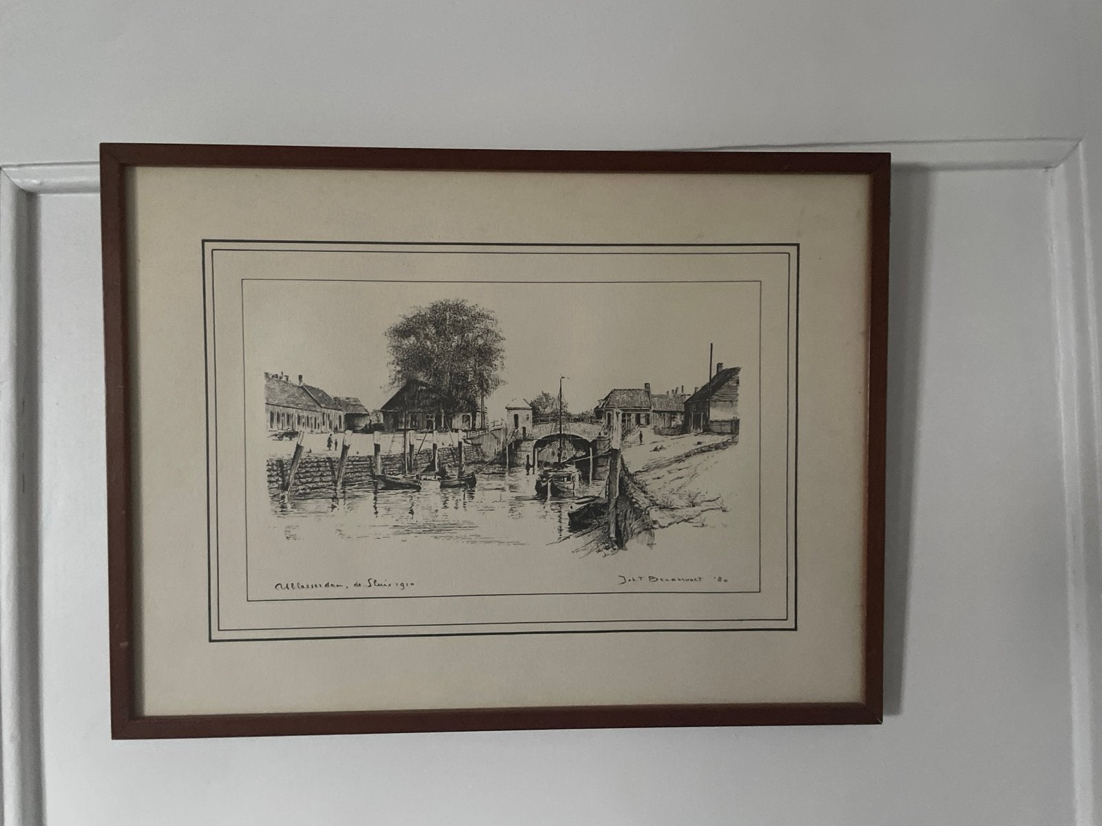 Schilder Joh. T  Bendervoet Alblasserdam de Sluis 1910, Ets, Ophalen of Verzenden, Gesigneerd, Landschap