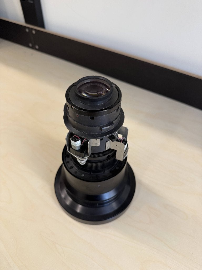 Panasonic, beamer lens, groothoek lens, Audio, Tv en Foto, Fotografie | Lenzen en Objectieven, Info@output.nl, Zoom, De Meerheuvel 10, 5221 EA 's-Hertogenbosch