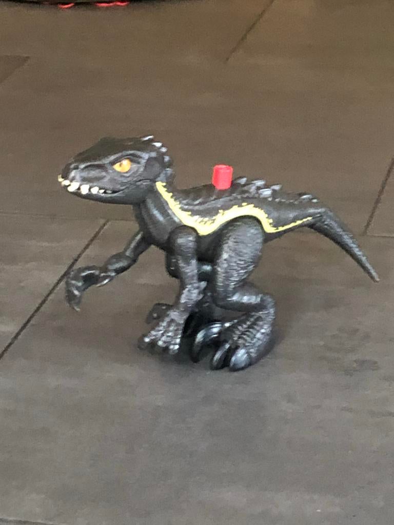 Jurassic World Indoraptor actiefiguur, Ophalen of Verzenden, Gebruikt