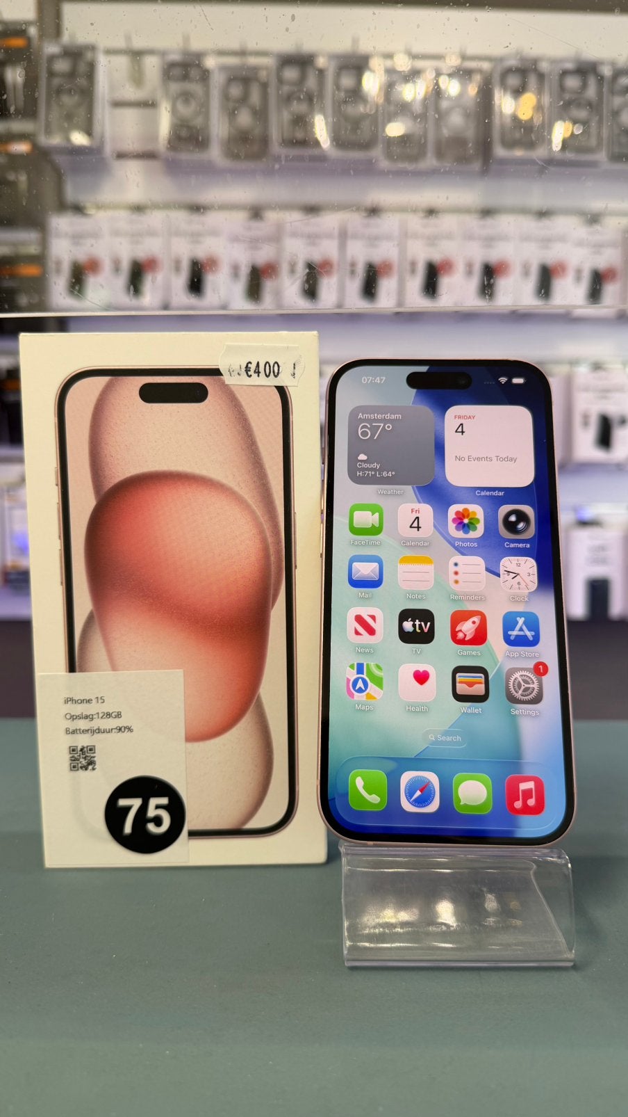 iPhone 15 Roze 128GB (75)