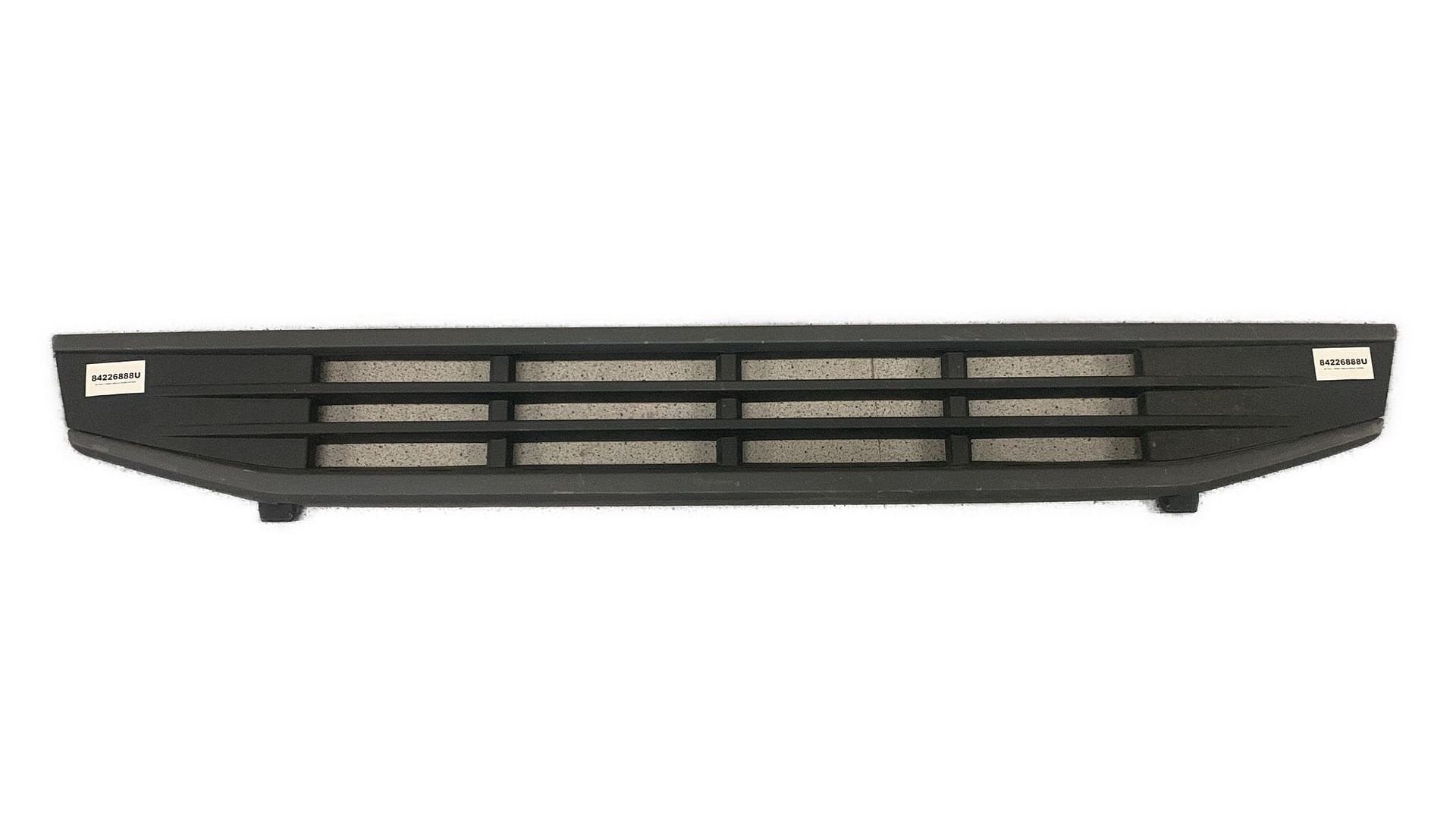 VO FH5 VOORGRILLE TRAP (BOVENSTE) 84226888U, Auto-onderdelen, Gebruikt, Carrosserie en Plaatwerk, -, -