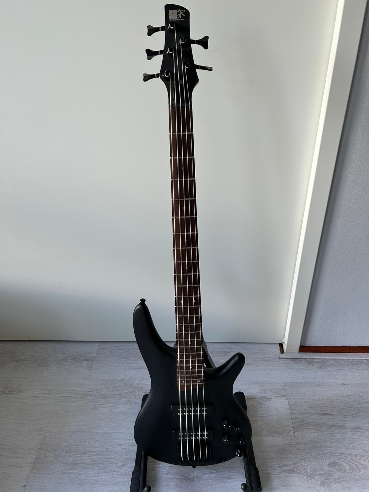 Ibanez 305 bas, AK 95 en LTD KH 200, Ophalen, Zo goed als nieuw