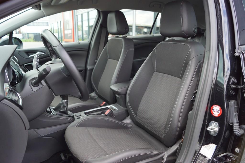 Opel ASTRA Sports Tourer1.4 Innovation 150pk / Navi / Key-le, Auto's, Opel, Voorwielaandrijving, Gebruikt, 4 cilinders, Zwart
