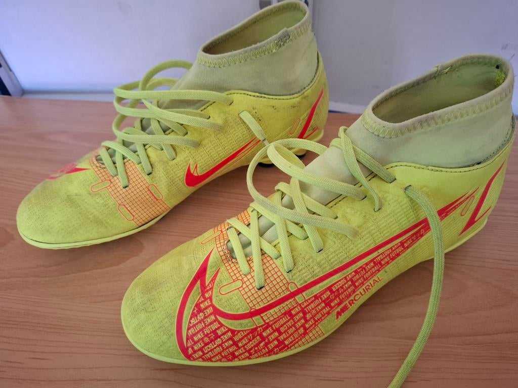 Gele Nike Mercurial voetbalschoenen mt 39, Gebruikt, Schoenen, Maat M, Ophalen of Verzenden