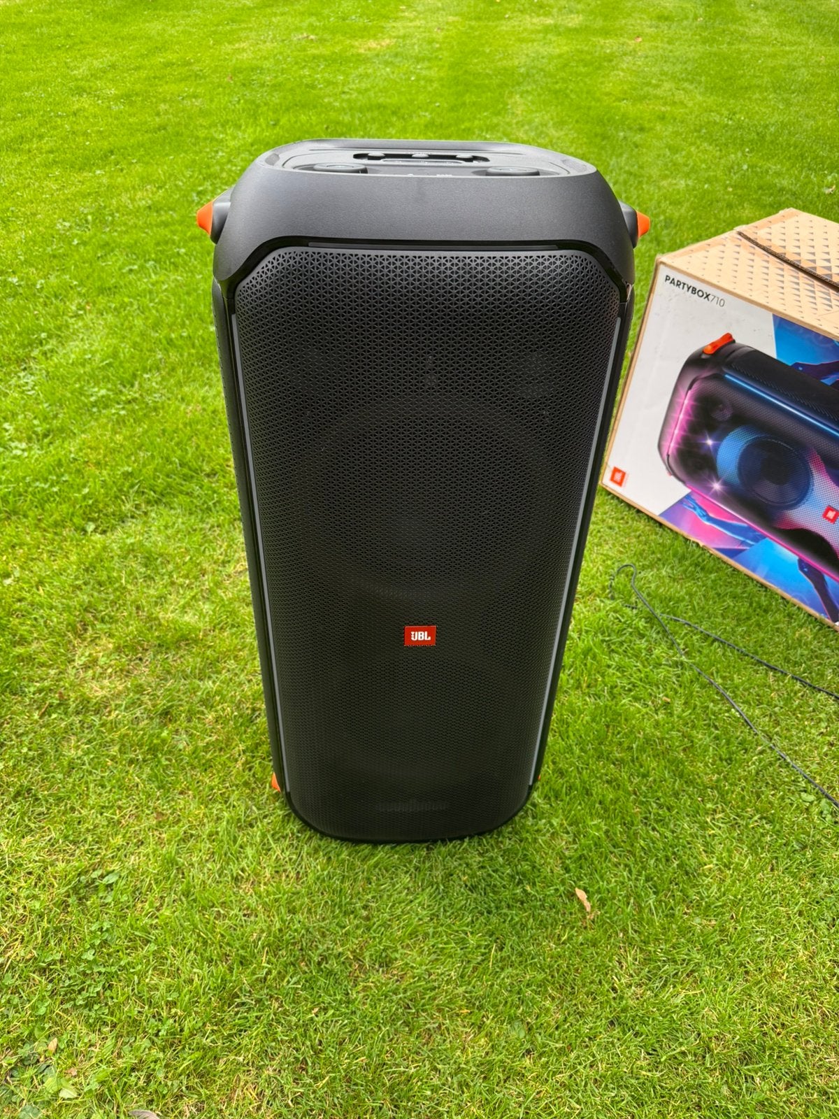Foto 3 van JBL Partybox 710