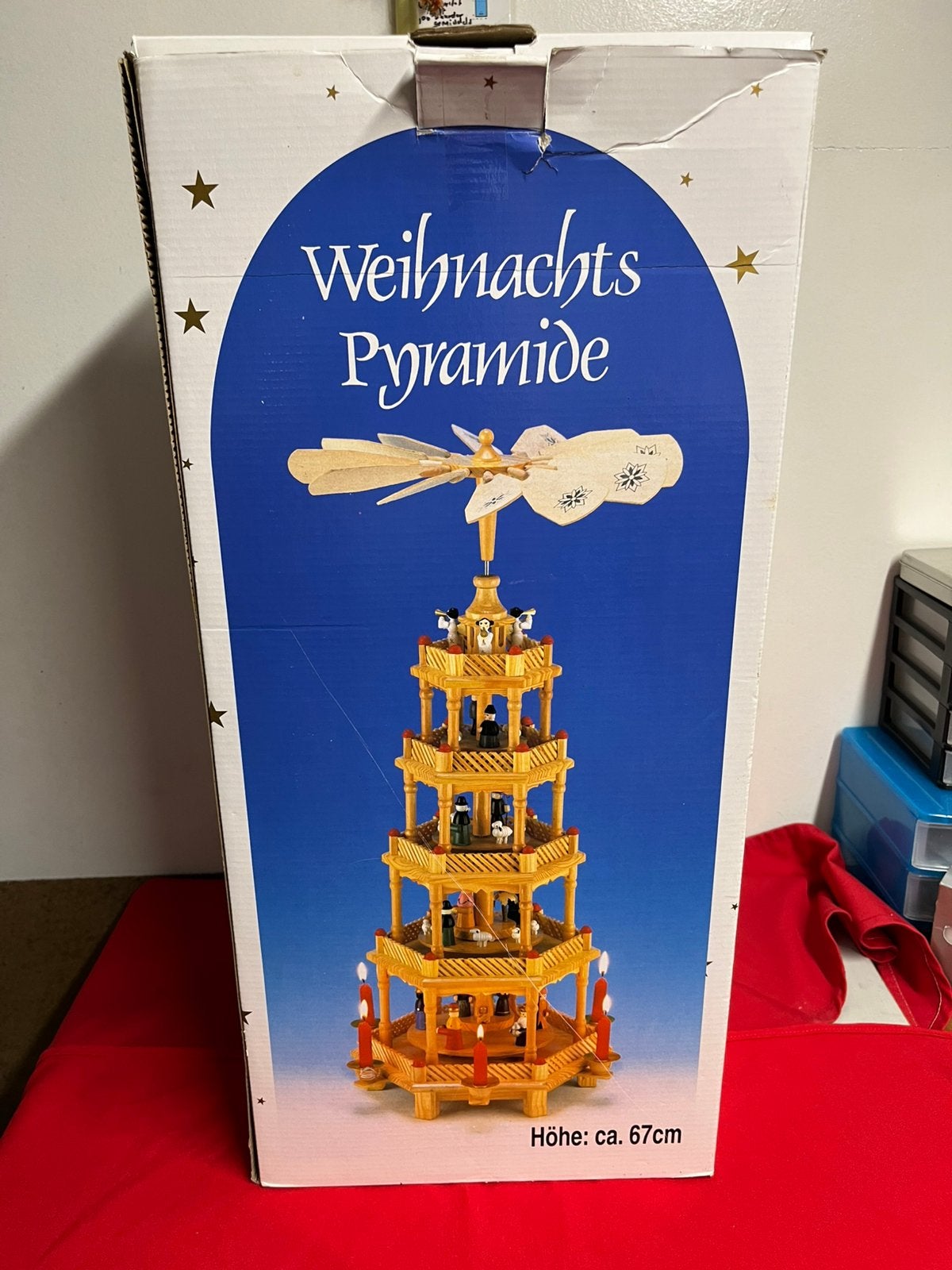 Traditionele houten Duitse Kerstpiramide met kerstfiguren, Diversen, Ophalen of Verzenden