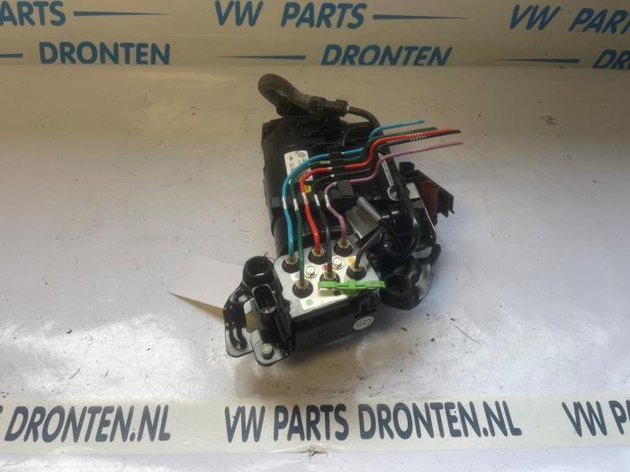 Luchtpomp (Vering) van een Volkswagen Phaeton, Gebruikt, -, -, -