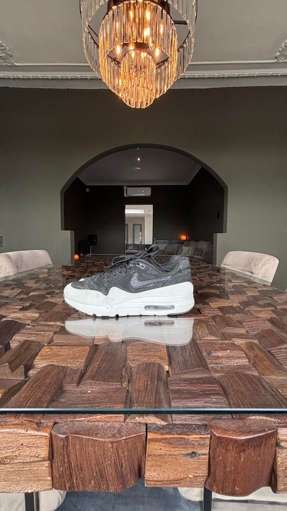 Nike Air Max Ultra Moire – Maat 42 – Zwart/wit – Gebruikt, Kleding | Heren, Schoenen, Verzenden, Zo goed als nieuw