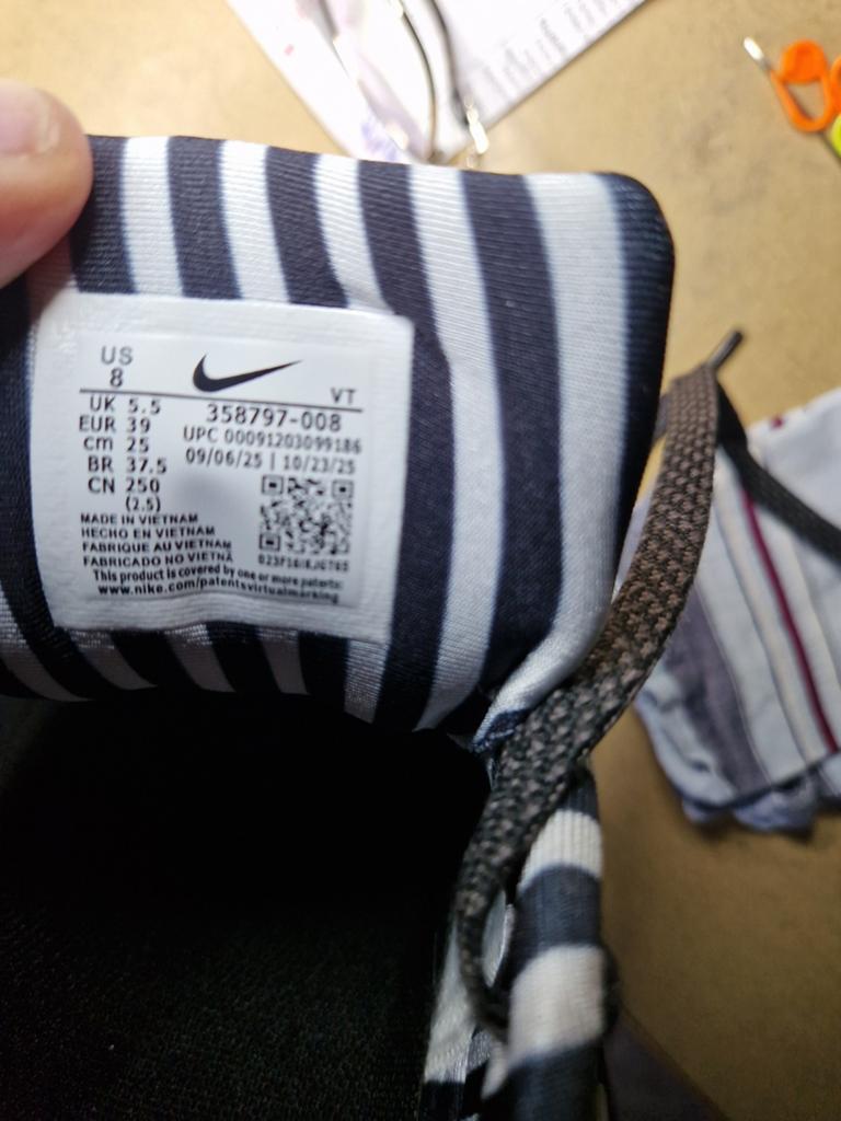 Nike air max maat 39, Ophalen of Verzenden, Zo goed als nieuw, Rug, Overige merken