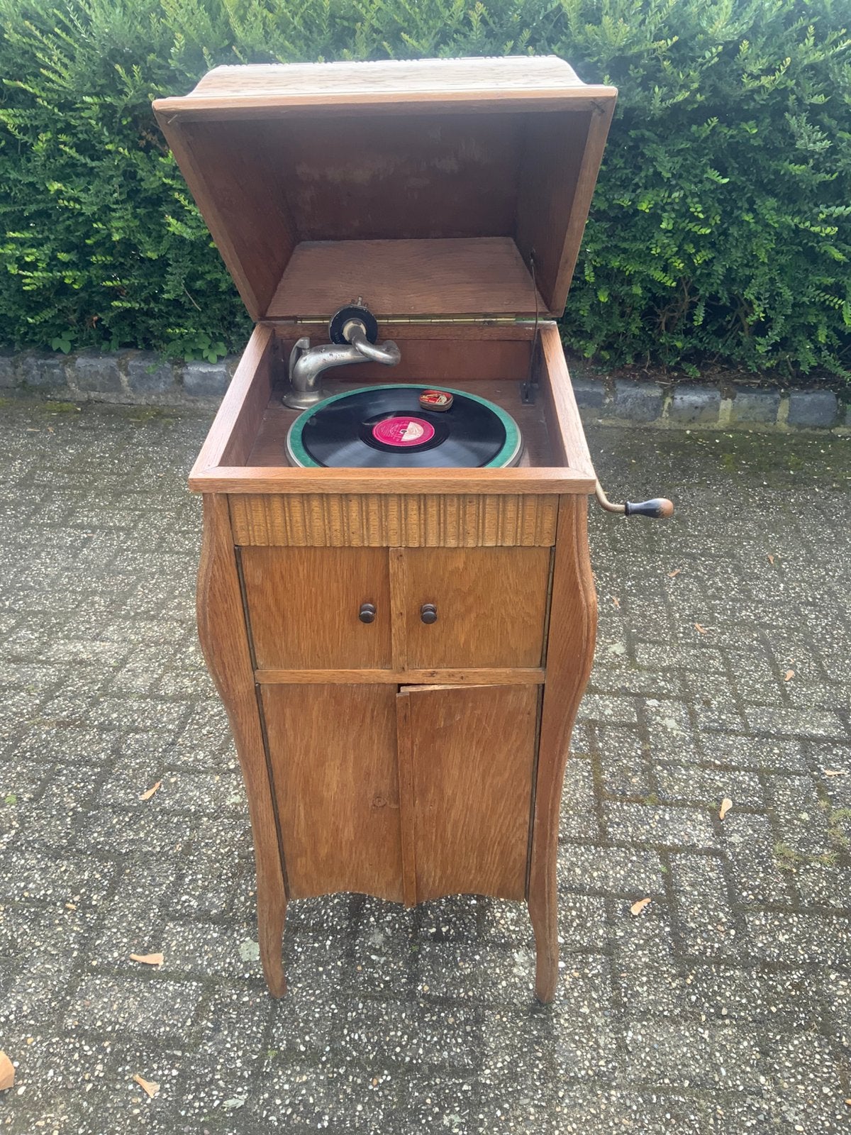 Vintage pathofoon met 20 baccelieten platen, Ophalen