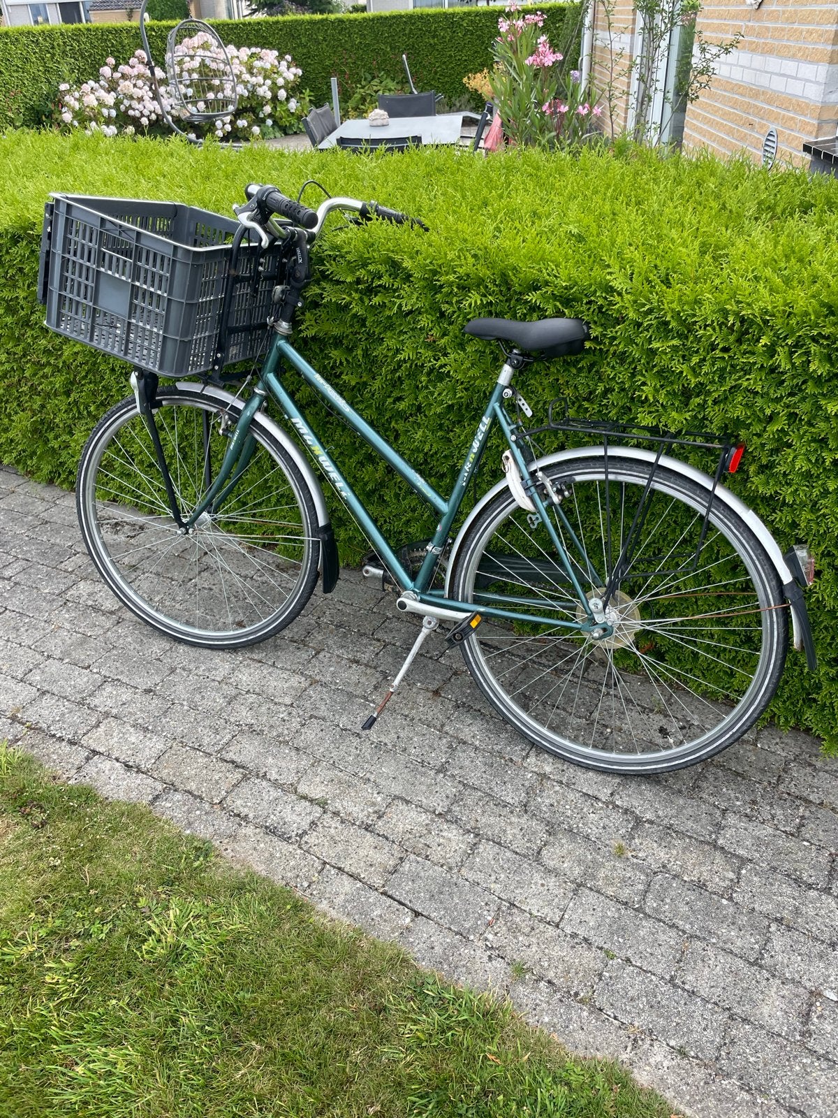 Maxwell damesfiets met voordrager en mand, Fietsen en Brommers, Overige merken, Velgrem, Versnellingen, Ophalen of Verzenden