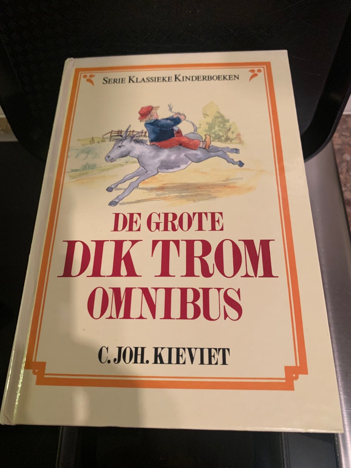 De grote Dik Trom omnibus - C.Joh. Kieviet, Ophalen of Verzenden, Zo goed als nieuw