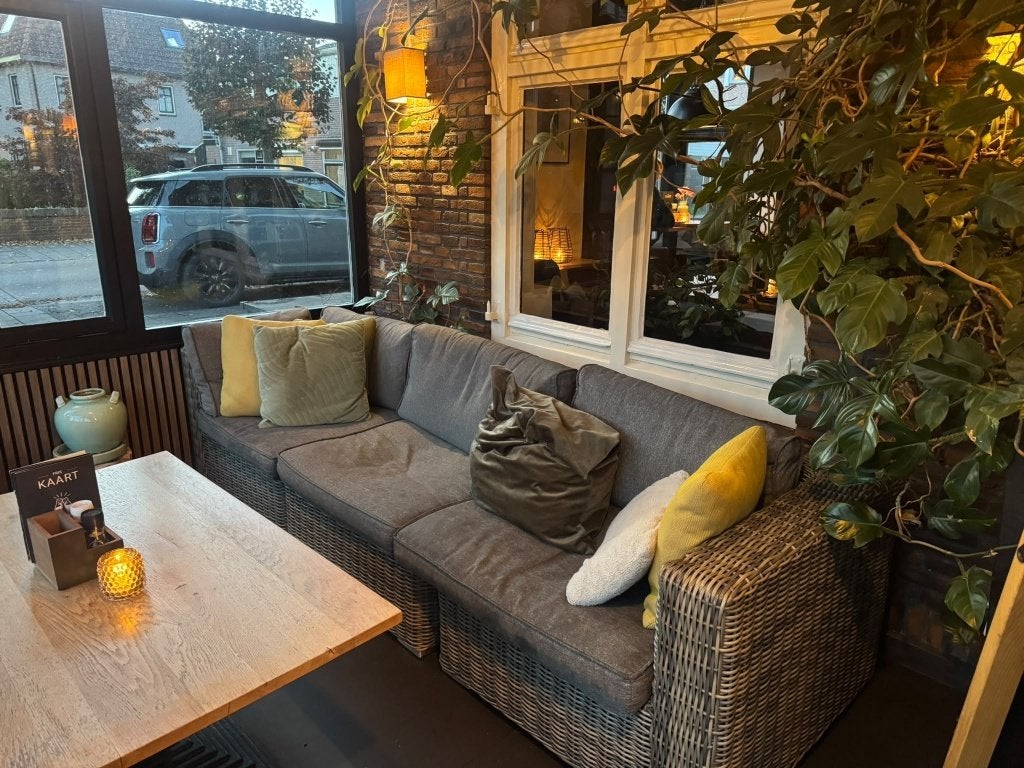 Horeca loungebank, Ophalen, 250 tot 300 cm, Gebruikt, 75 tot 100 cm