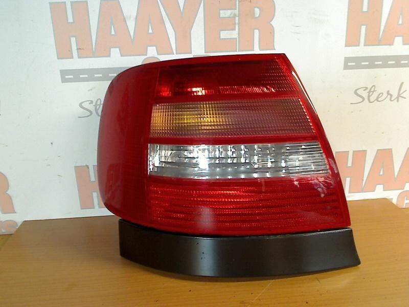 Achterlicht Links Audi A4 (B5) (1994-11/2000-10), Gebruikt, Auto-Union-Straße  1, Ingolstadt 85057, , Duitsland, Info@audi.de