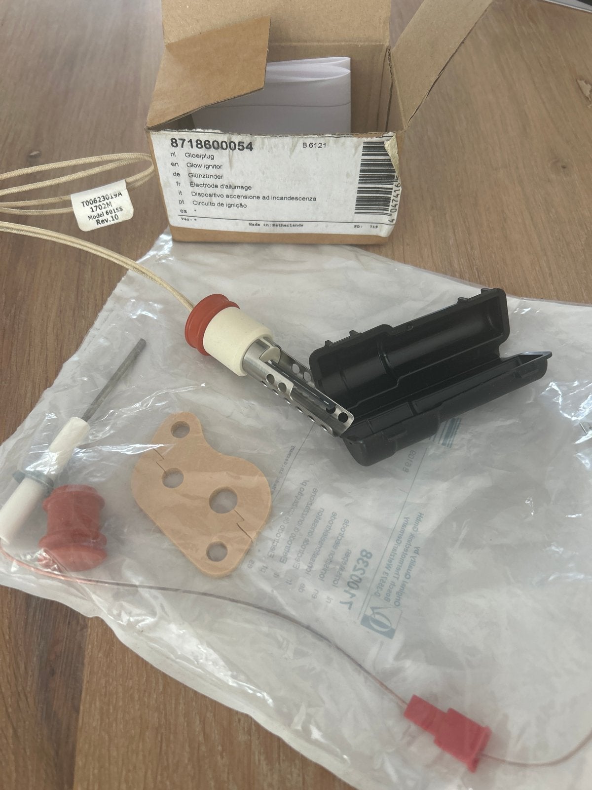 Nieuwe Gloeiplug en ionisatie pen, Ophalen of Verzenden, Nieuw