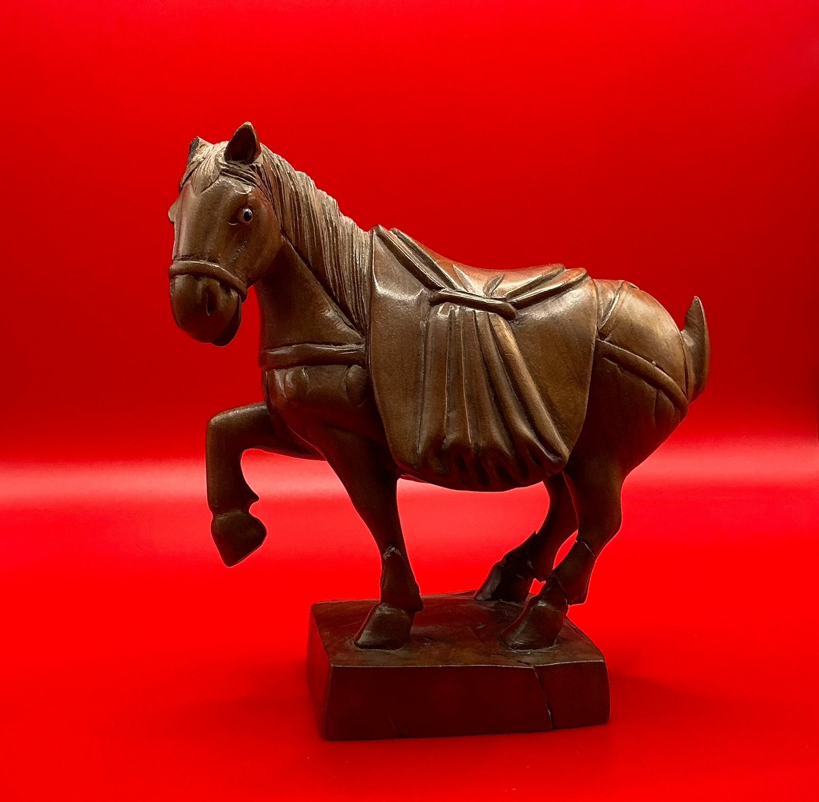 Antiek Houten Paard - 11 cm hoog, Minder dan 20 cm, Ophalen of Verzenden, Zoogdier, Beeld