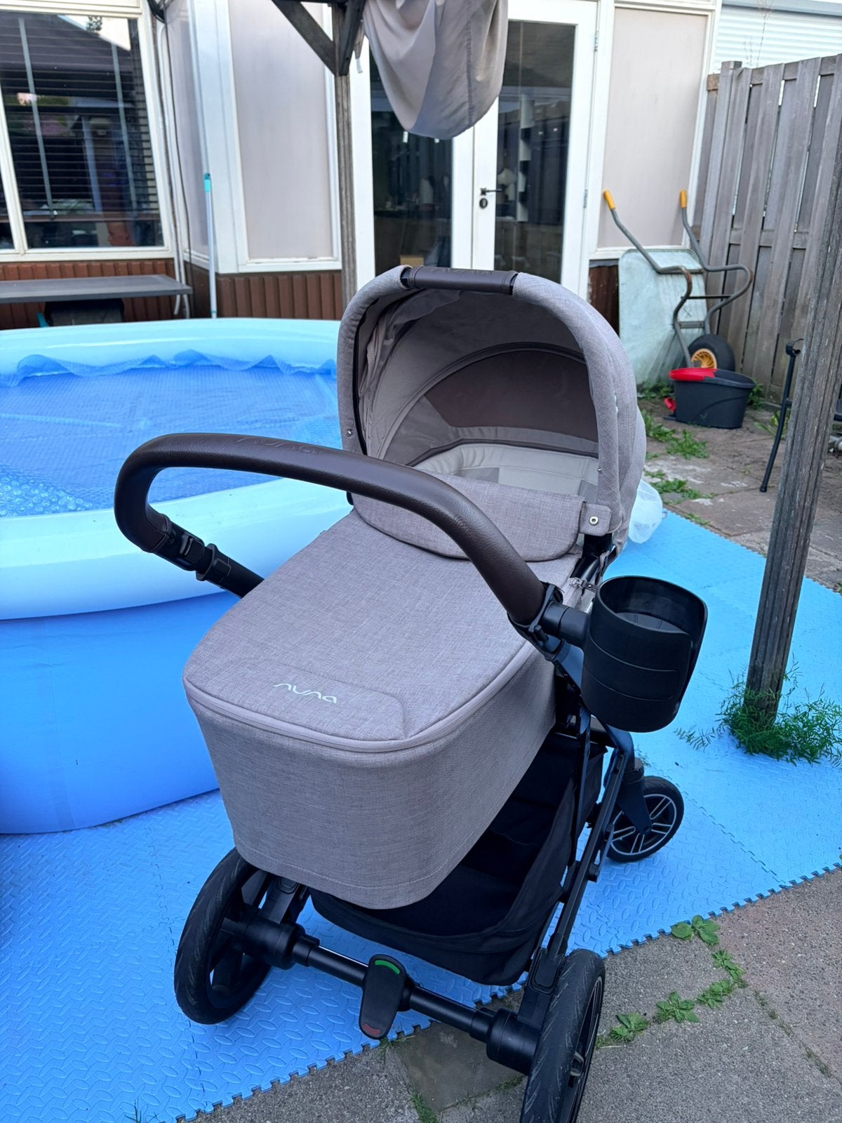 Nuna mixx next Cedar 3 in 1 kinderwagen met autostoel, Zo goed als nieuw, Combiwagen, Verstelbare duwstang, Ophalen