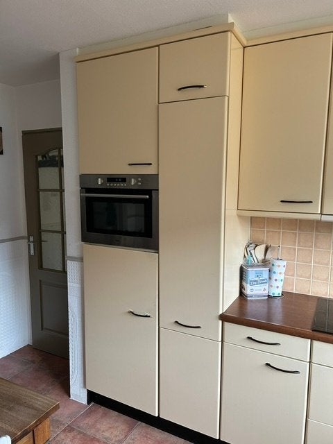 Gebuikte keuken GRATIS, Huis en Inrichting, Keuken | Complete keukens, Ophalen, Gebruikt, Hoekkeuken, Kunststof