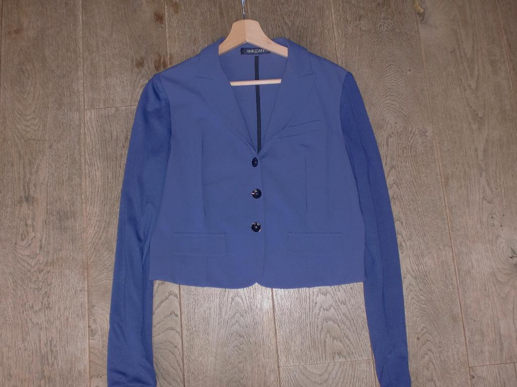 Marccain blazer / jasje maat 40, Kleding | Dames, Jasjes, Kostuums en Pakken, Maat 38/40 (M), Paars, Ophalen of Verzenden, Zo goed als nieuw